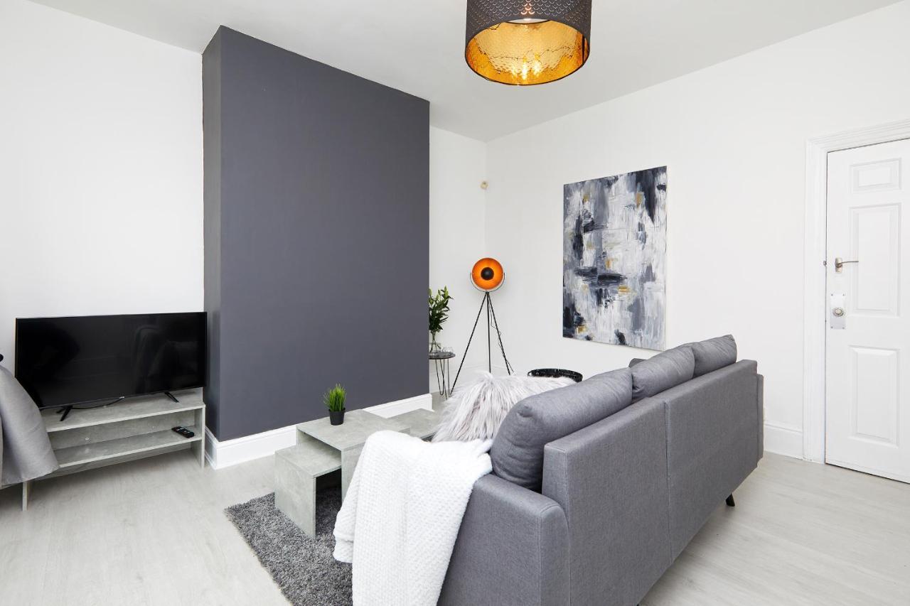 Your Sheffield Stays - Spacious 5 Bedroom House المظهر الخارجي الصورة